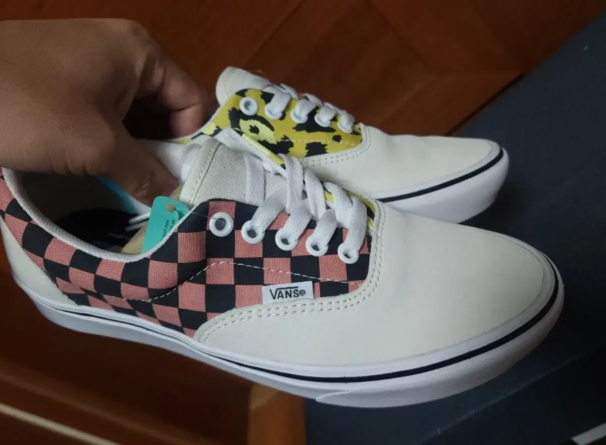 thumbnail-5